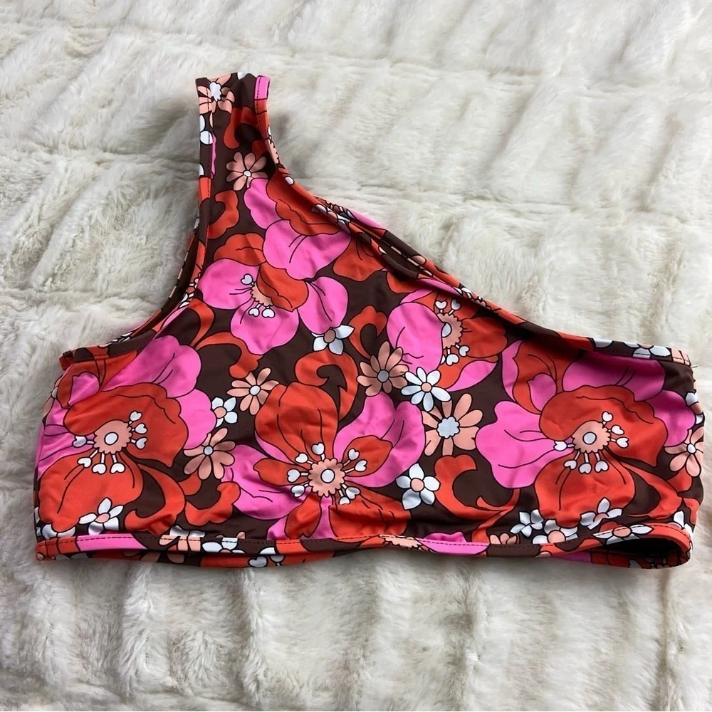 NWOT Frankie’s bikinis Syd one shoulder bikini top 12379